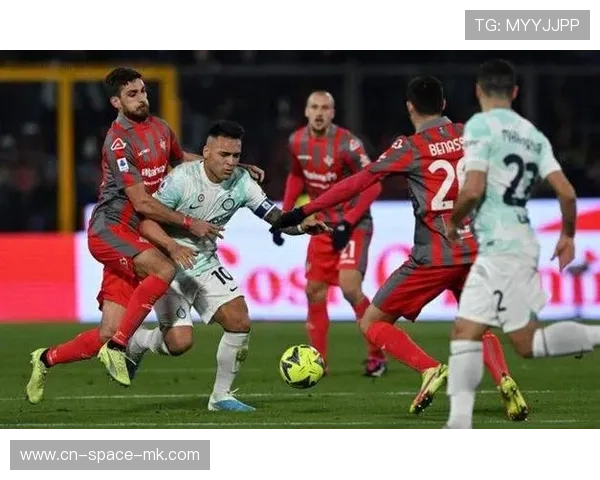 萨索洛vs维罗纳：保级关键战，副班长客场挑战中游队